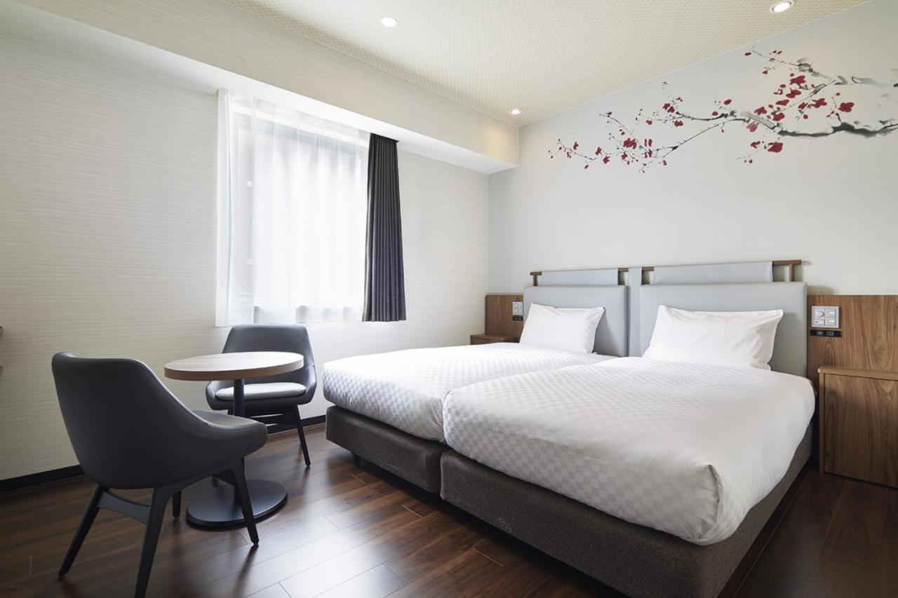 Via Inn Hakataguchi Ekimae Fukuoka  Kültér fotó